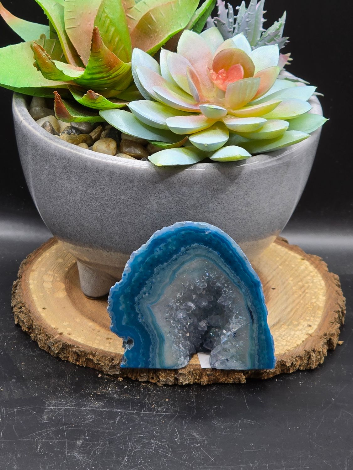 Dyed Agate Geode - Cut Base