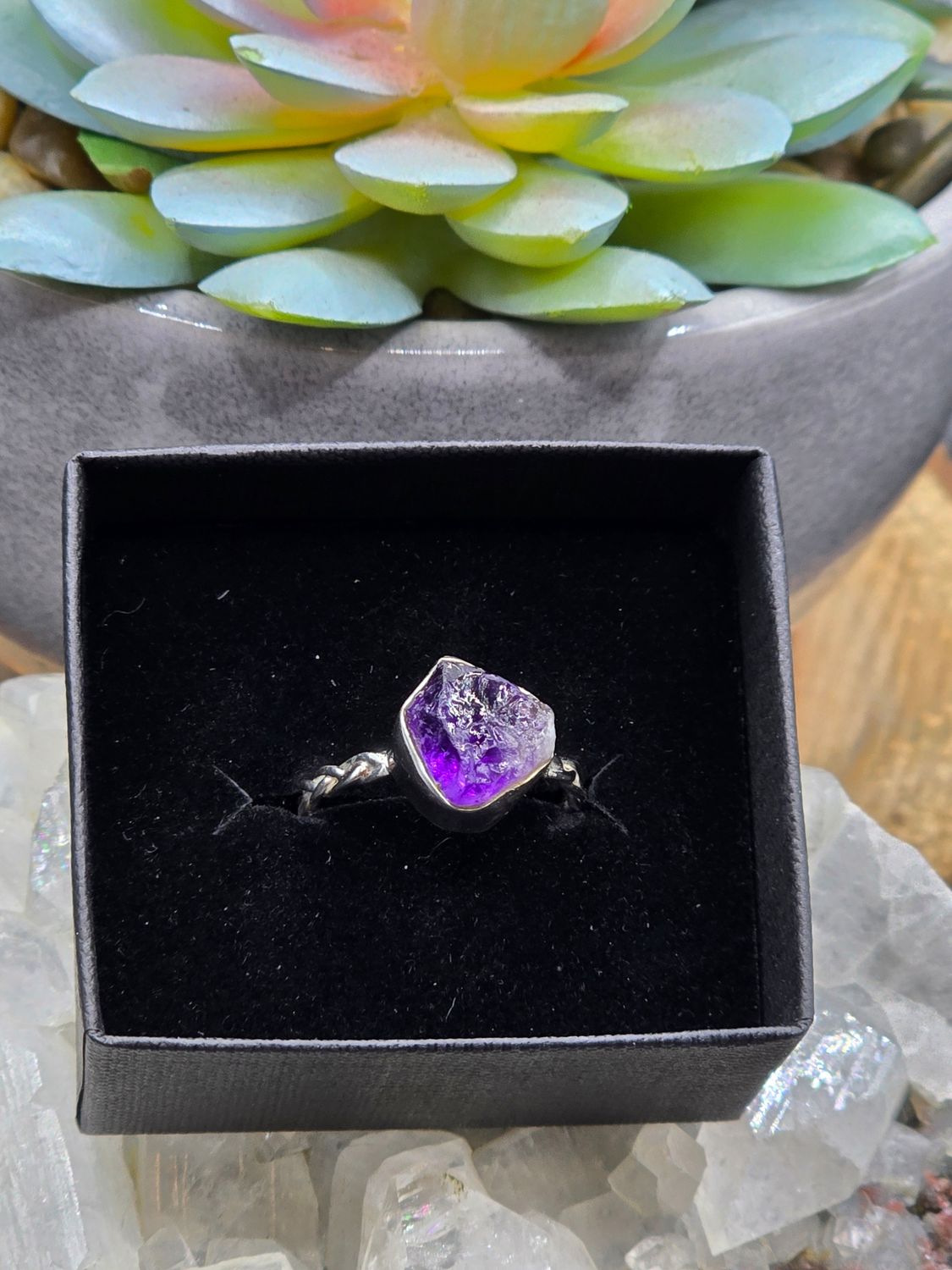 Raw Amethyst Ring