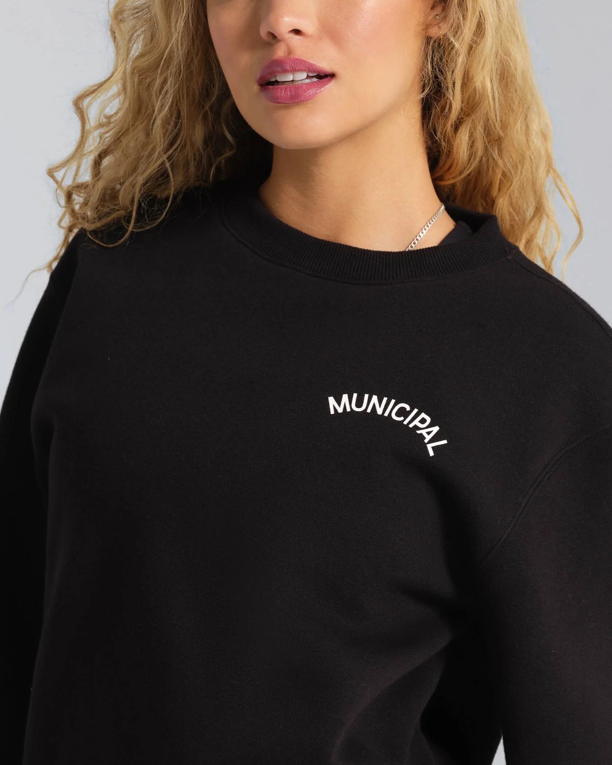 Women's Varsity Crew Neck Black / White