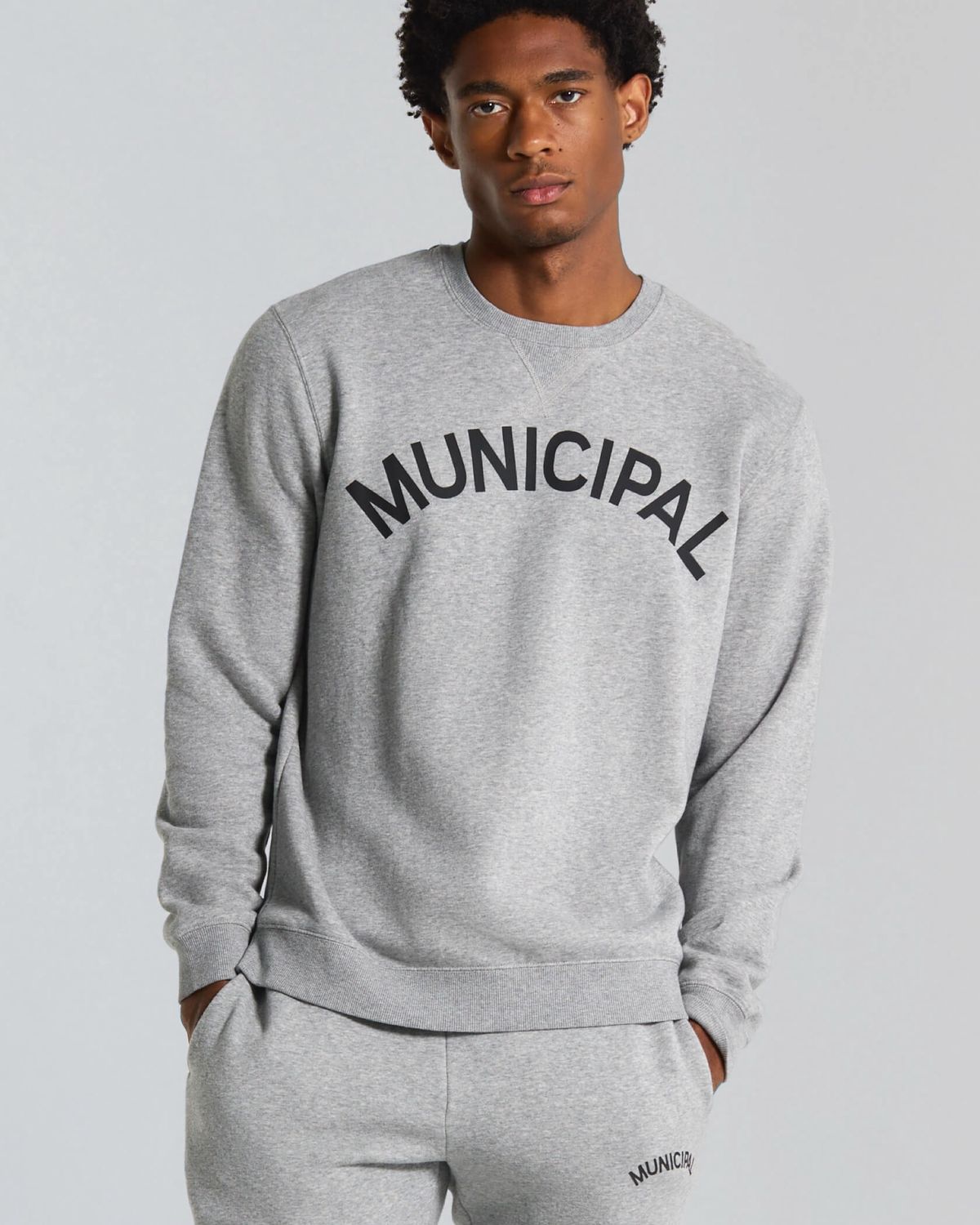 Heather Gray / Black M. 330 Crew