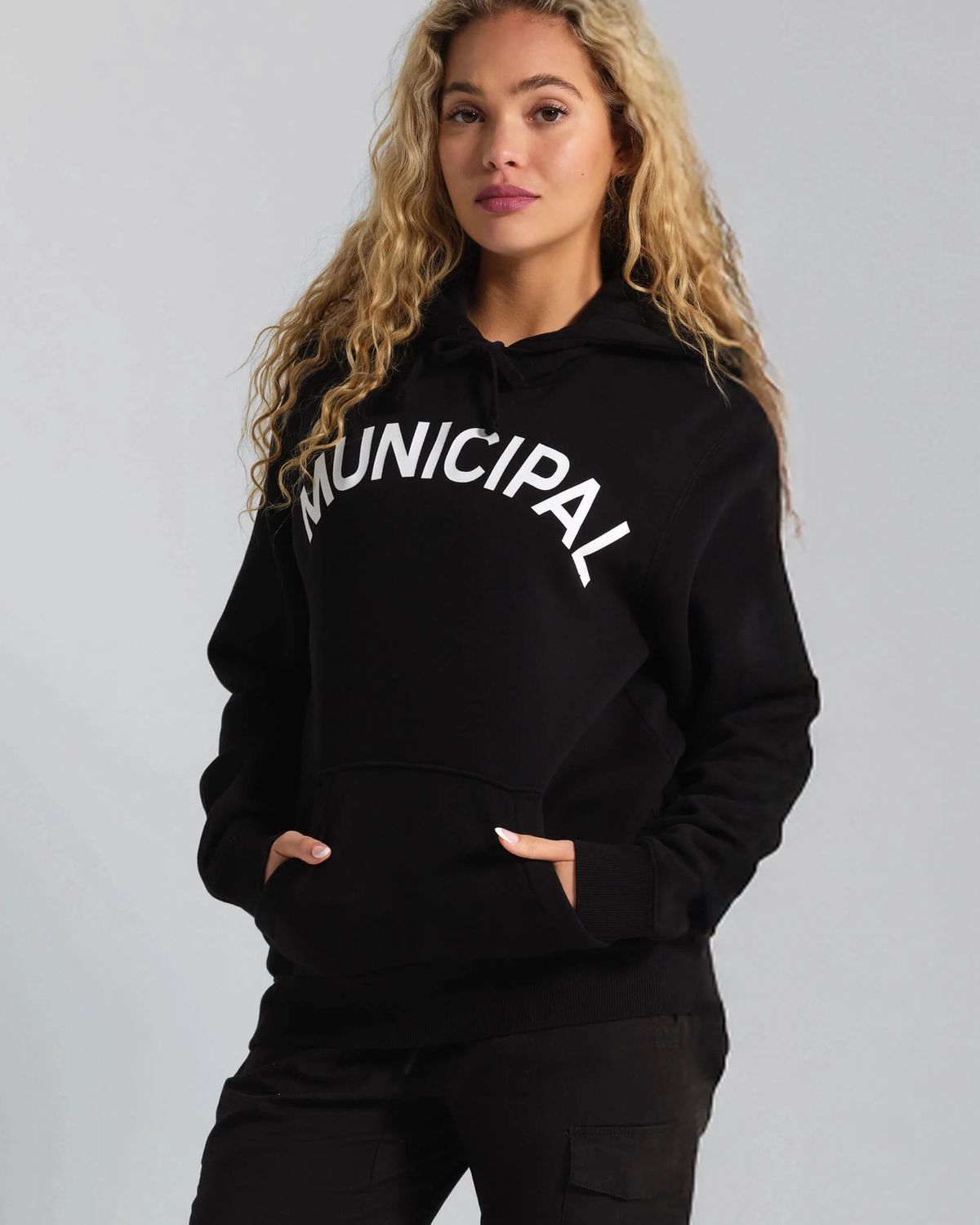 M. 330 Hoodie Black/Natural