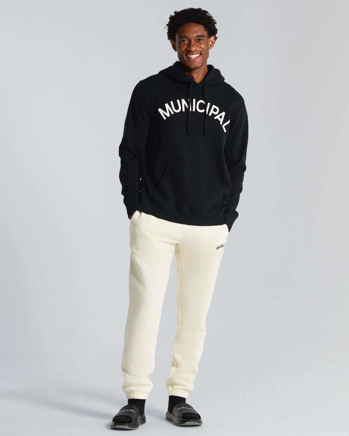 M. 330 Hoodie Black/Natural