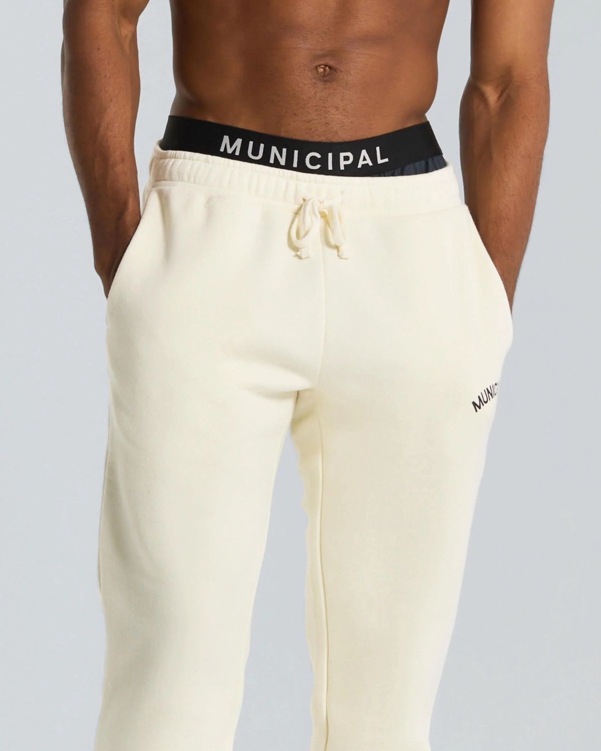 M. 330 Sweatpant Natural / Black
