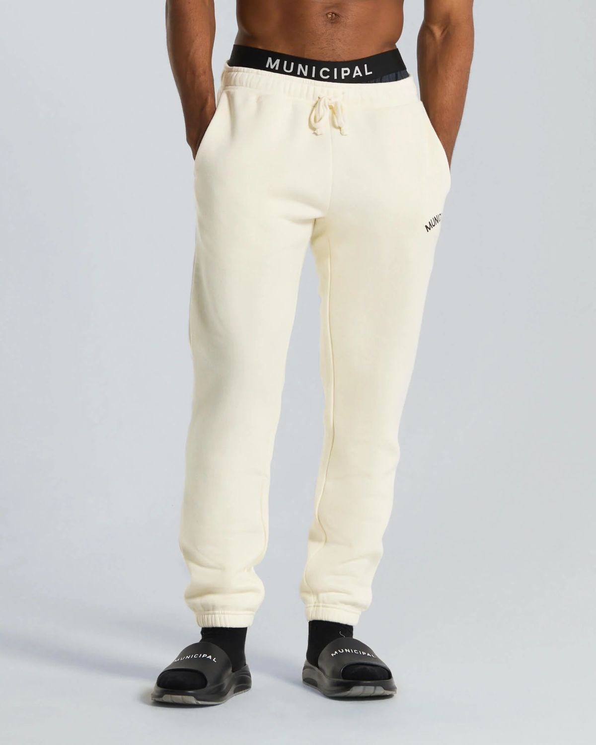 M. 330 Sweatpant Natural / Black