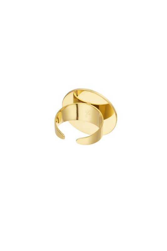 Ring met ronde steen