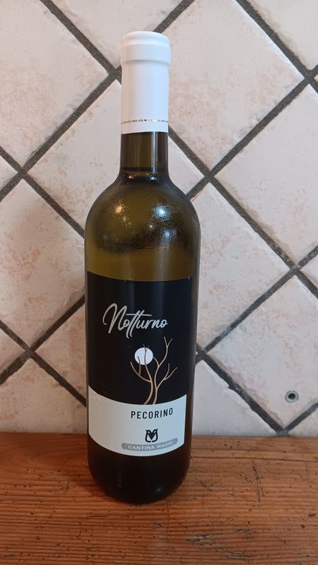 Vino bianco Pecorino ml 750