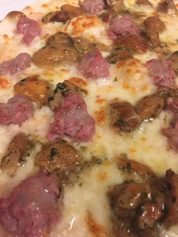 Porcini e salsiccia