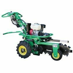 SELF PROPELLED MINI TRENCHER