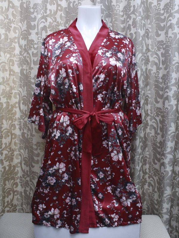 Satin Floral Robe / Burgundy
