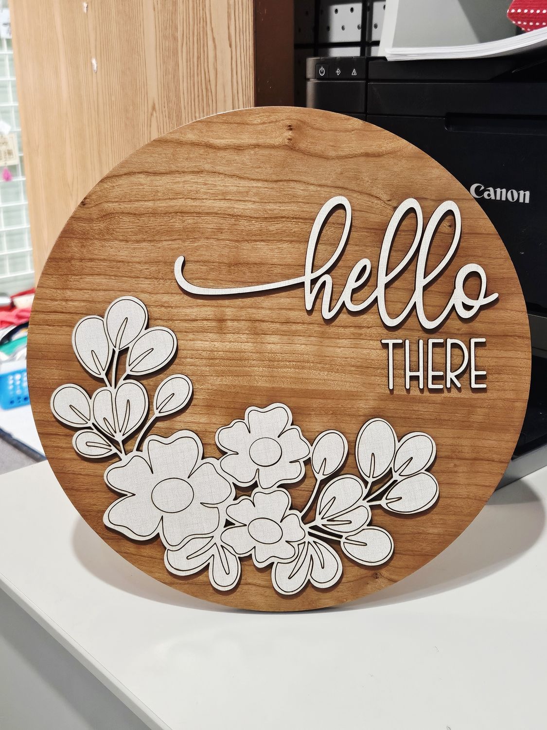 Hello There Floral Round