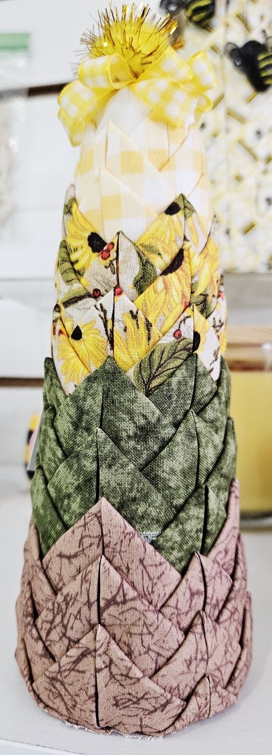 Sunflower Folded Star Tree