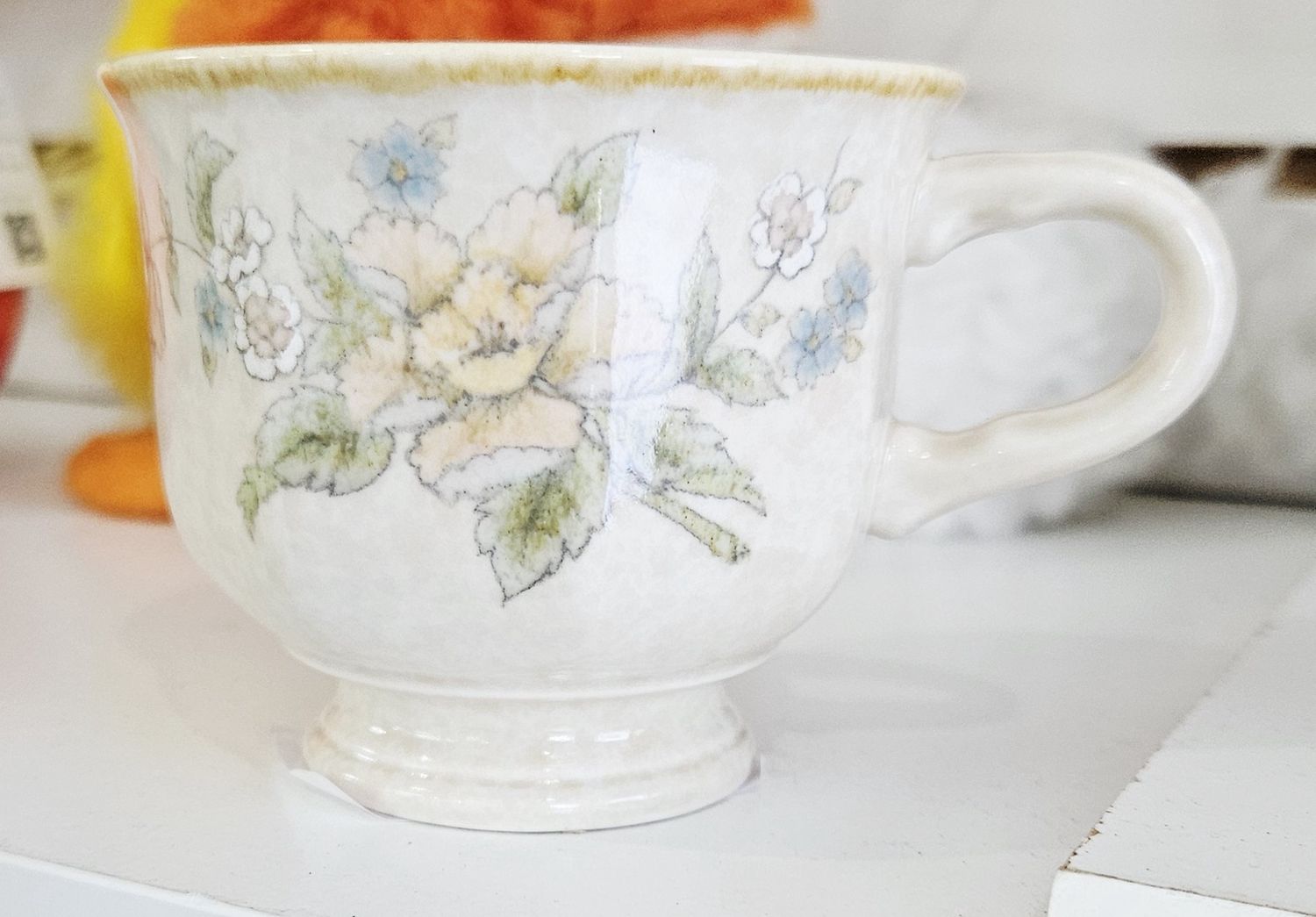 Yellow Flower Teacup Candle