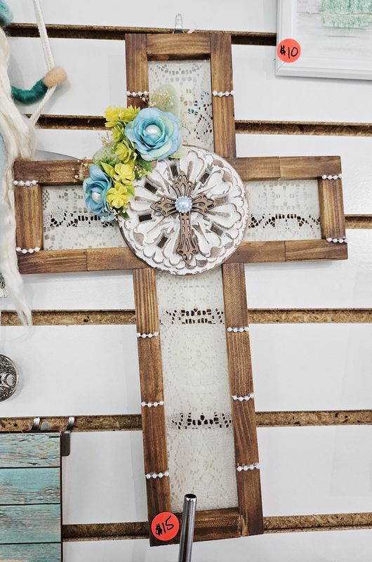 Lace Cross