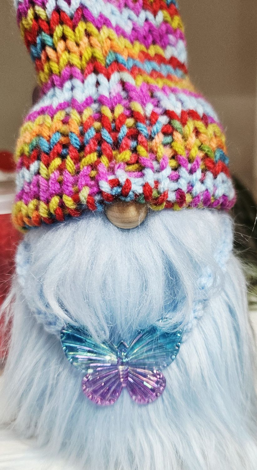 bright color gnome w/butterfly