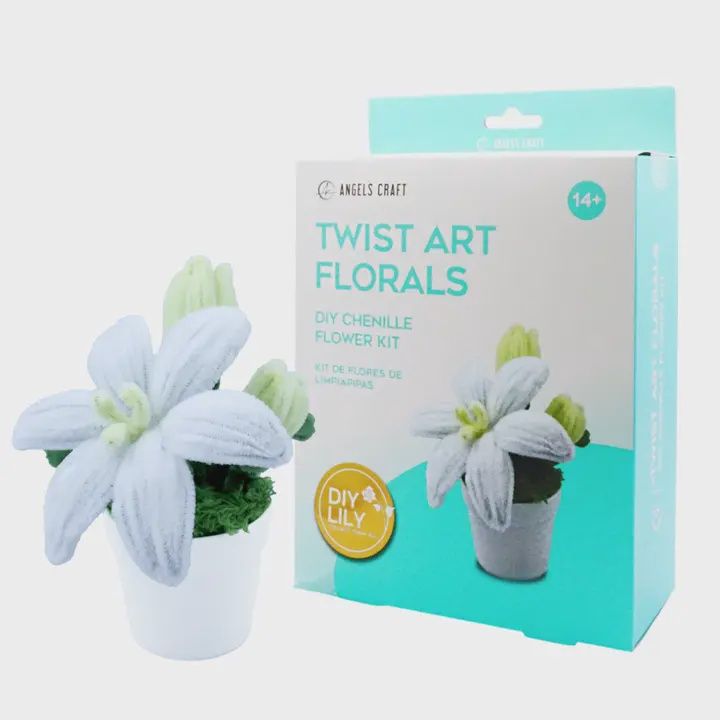 Lily Chenille Stem Flower Kit