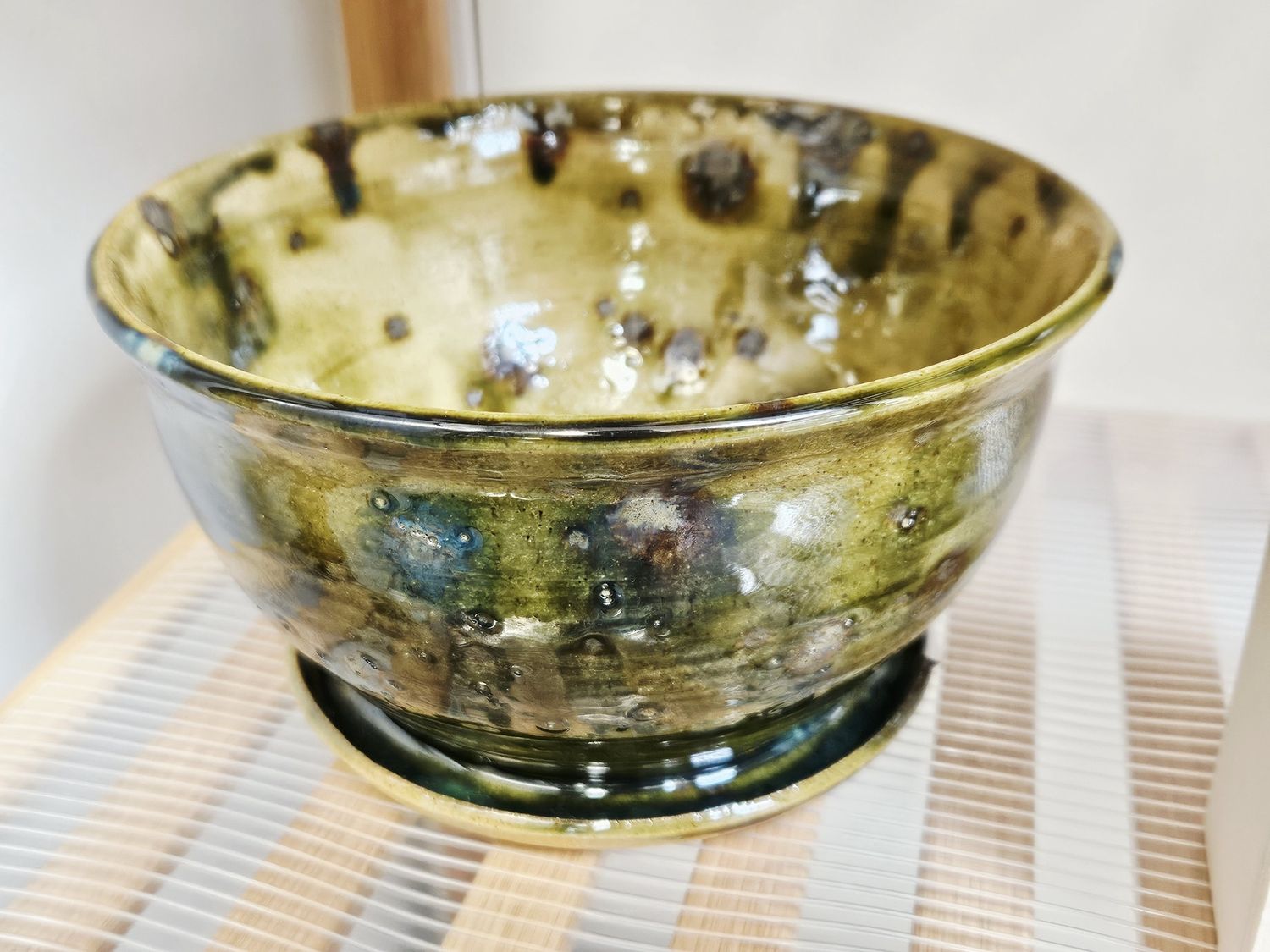 Green ceramic planter