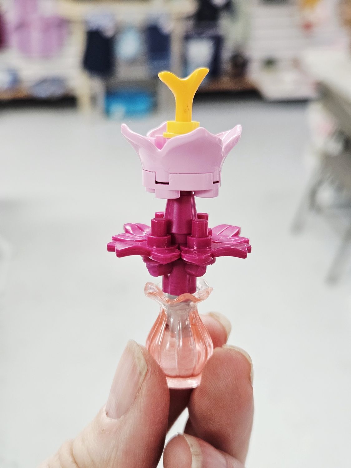 Pink Single Flower Mini Plant Pink Clear Vase