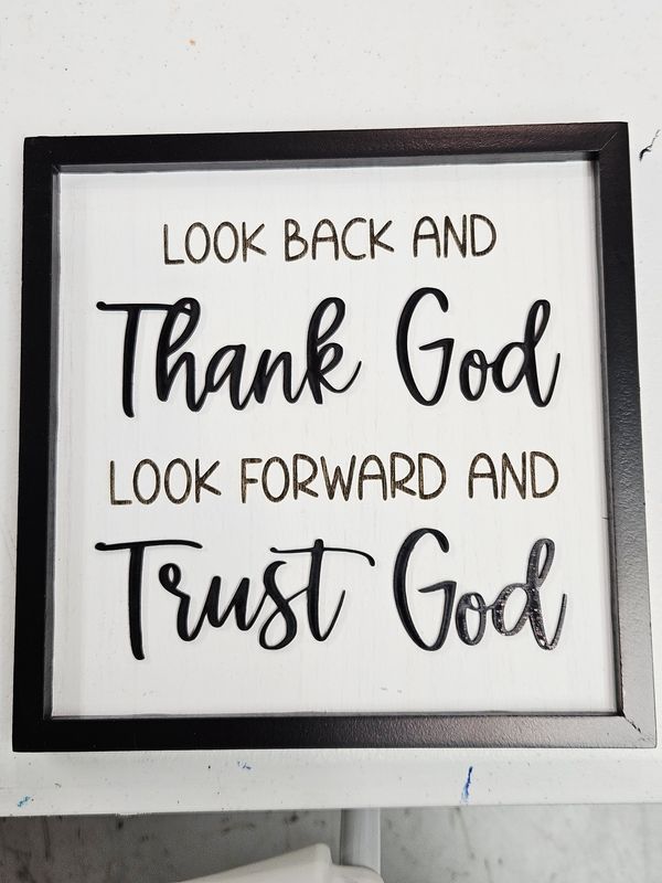 Thank/Trust God Wall Sign