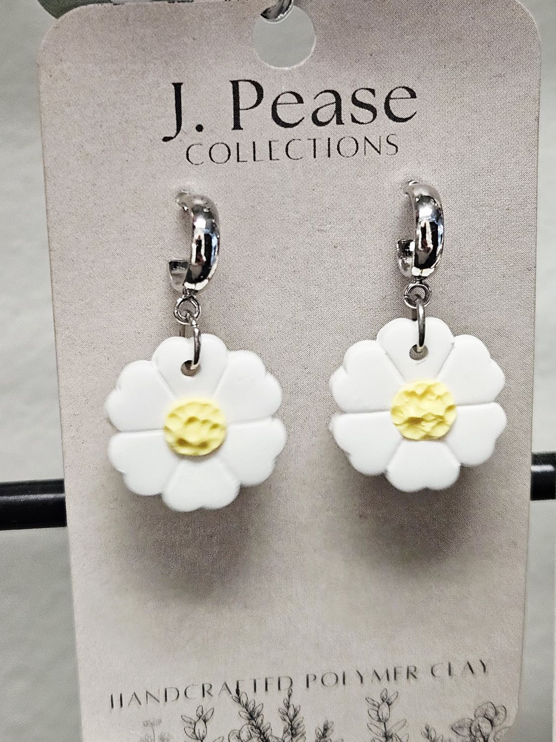 Small Flower Earrings, Color: White