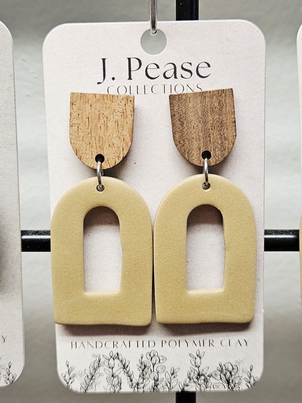 Brown Arch w/Opening Dangling Earrings