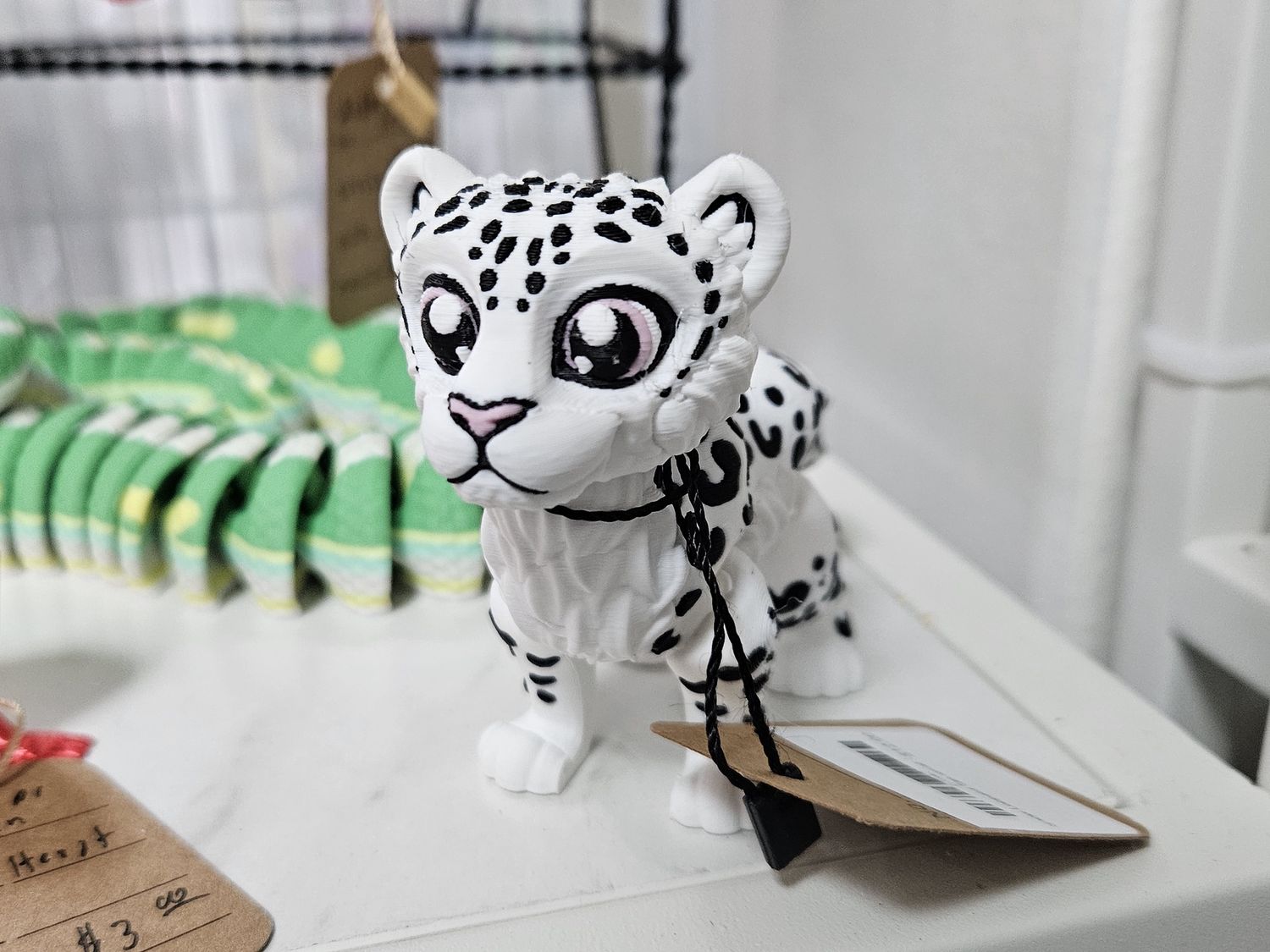 Snow Leopard White Small
