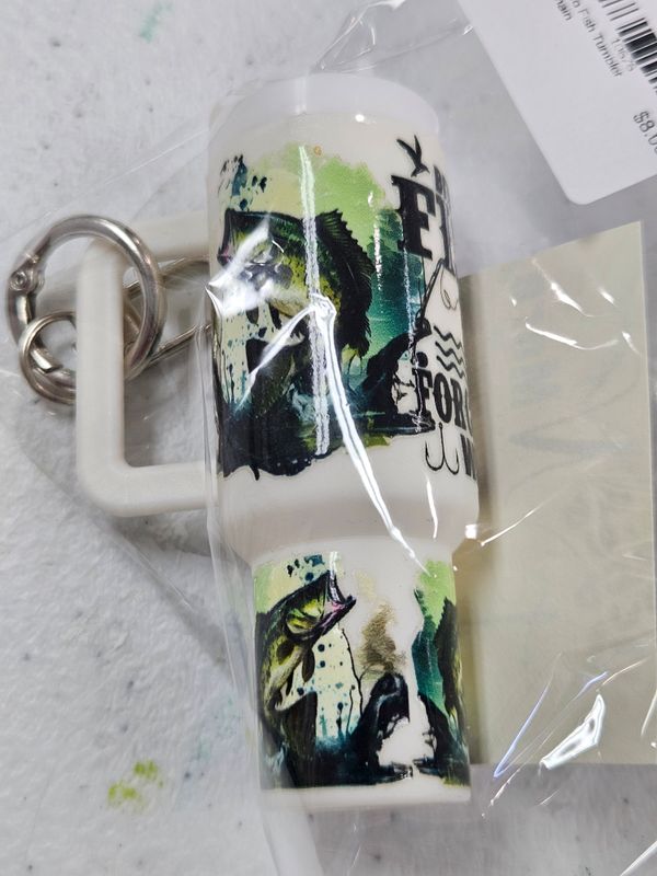 Born To Fish Tumbler Keychain