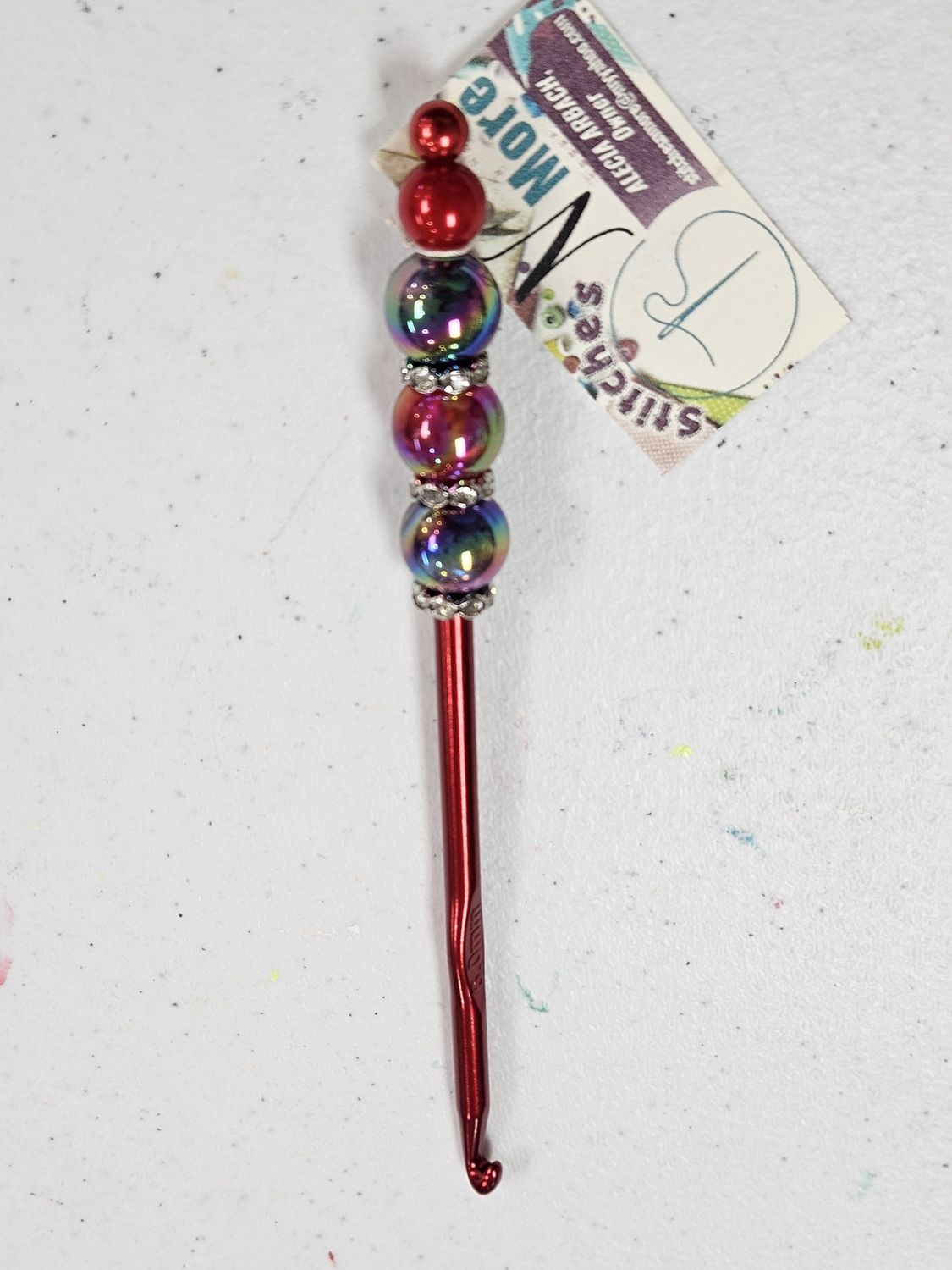 Red &amp; Oilspill Beaded Crochet Hook