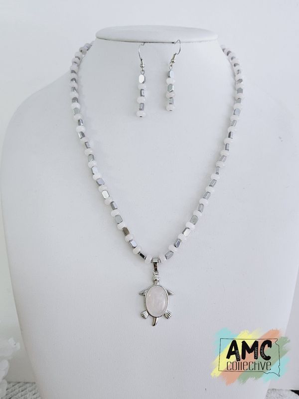 Turtle Necklace &amp; Earring Set