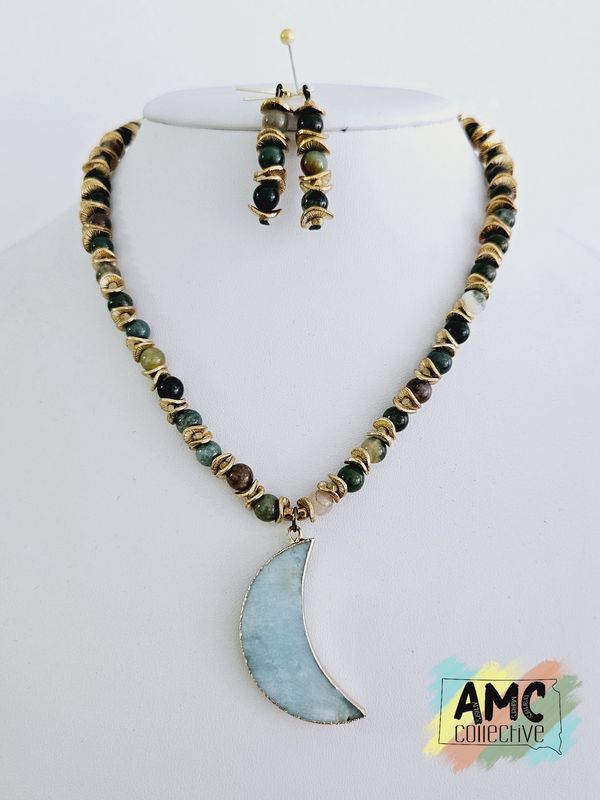 Moon Necklace &amp; Earring Set