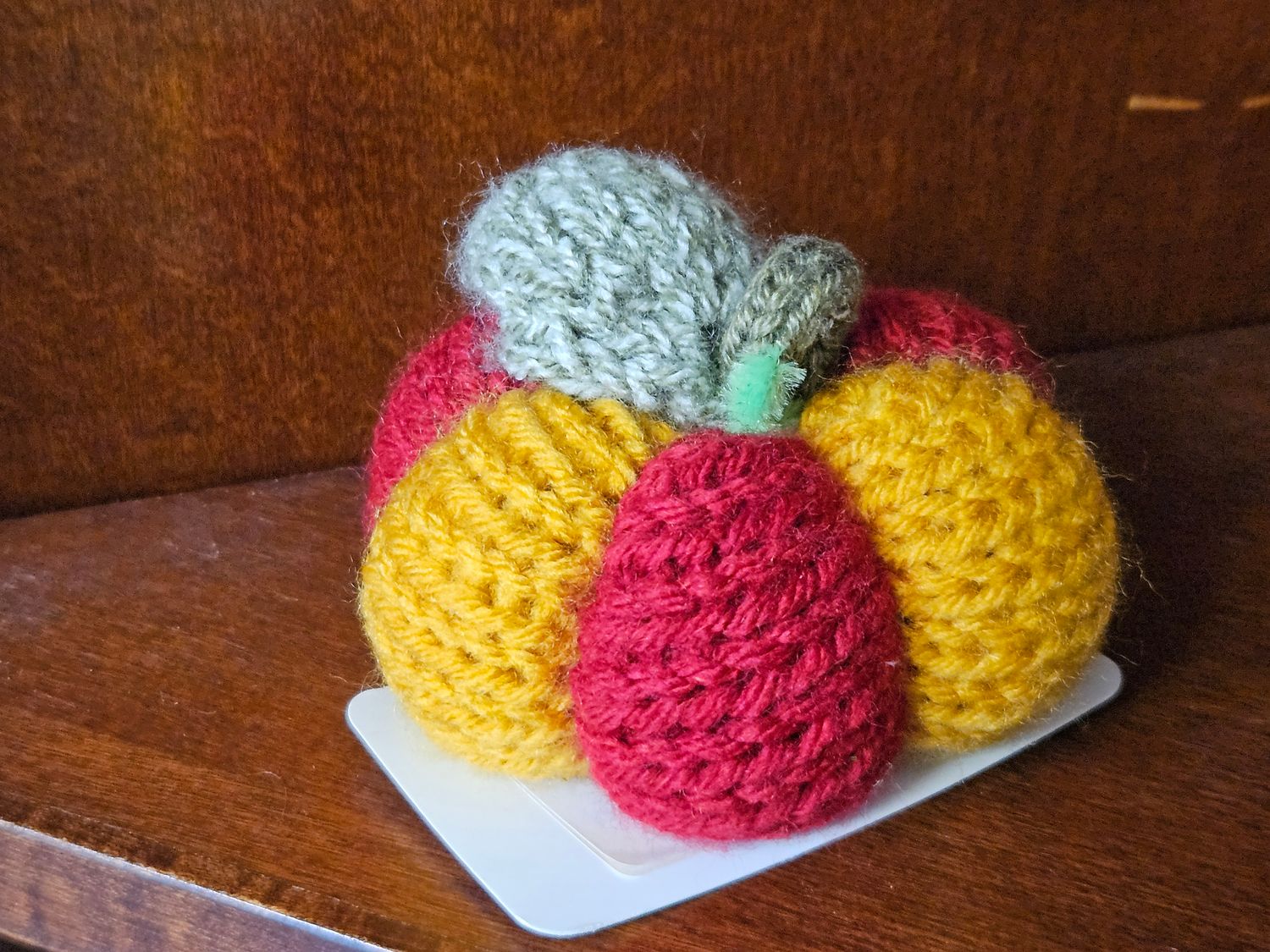 Pumpkin Gold/Burgundy Small