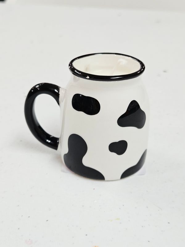 Spotted Milk Jug Peppermit Candle