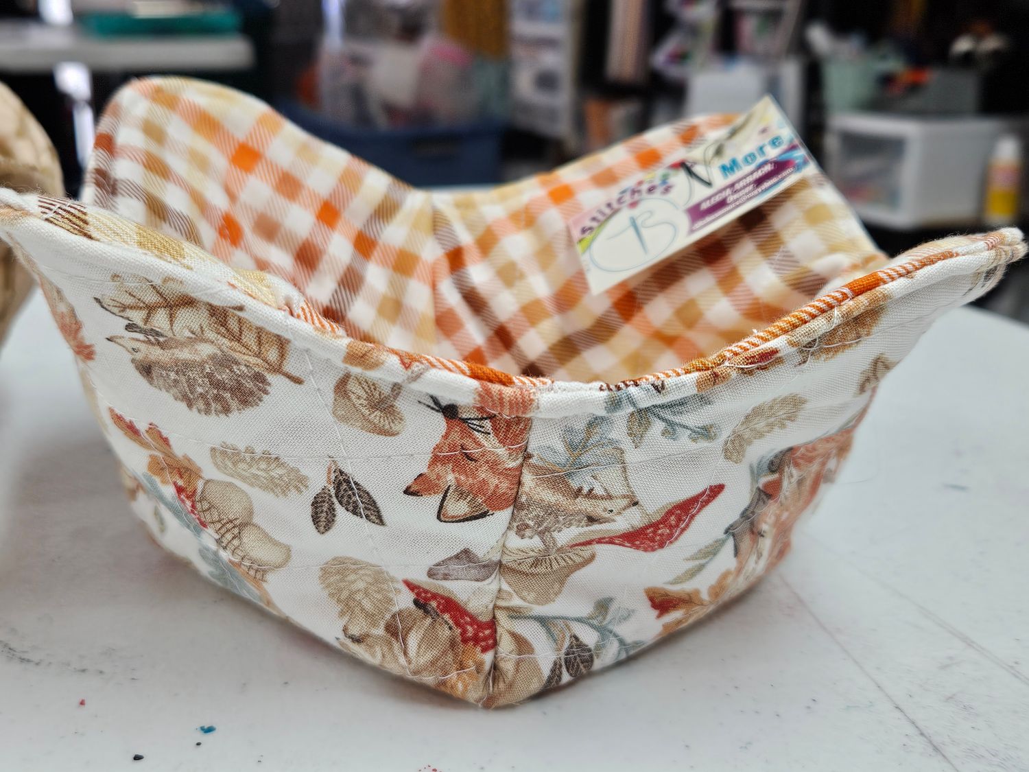 Animal Small Bowl Holder