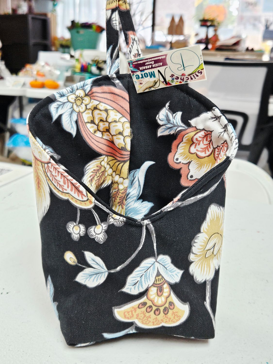 Black Big Floral Catch All