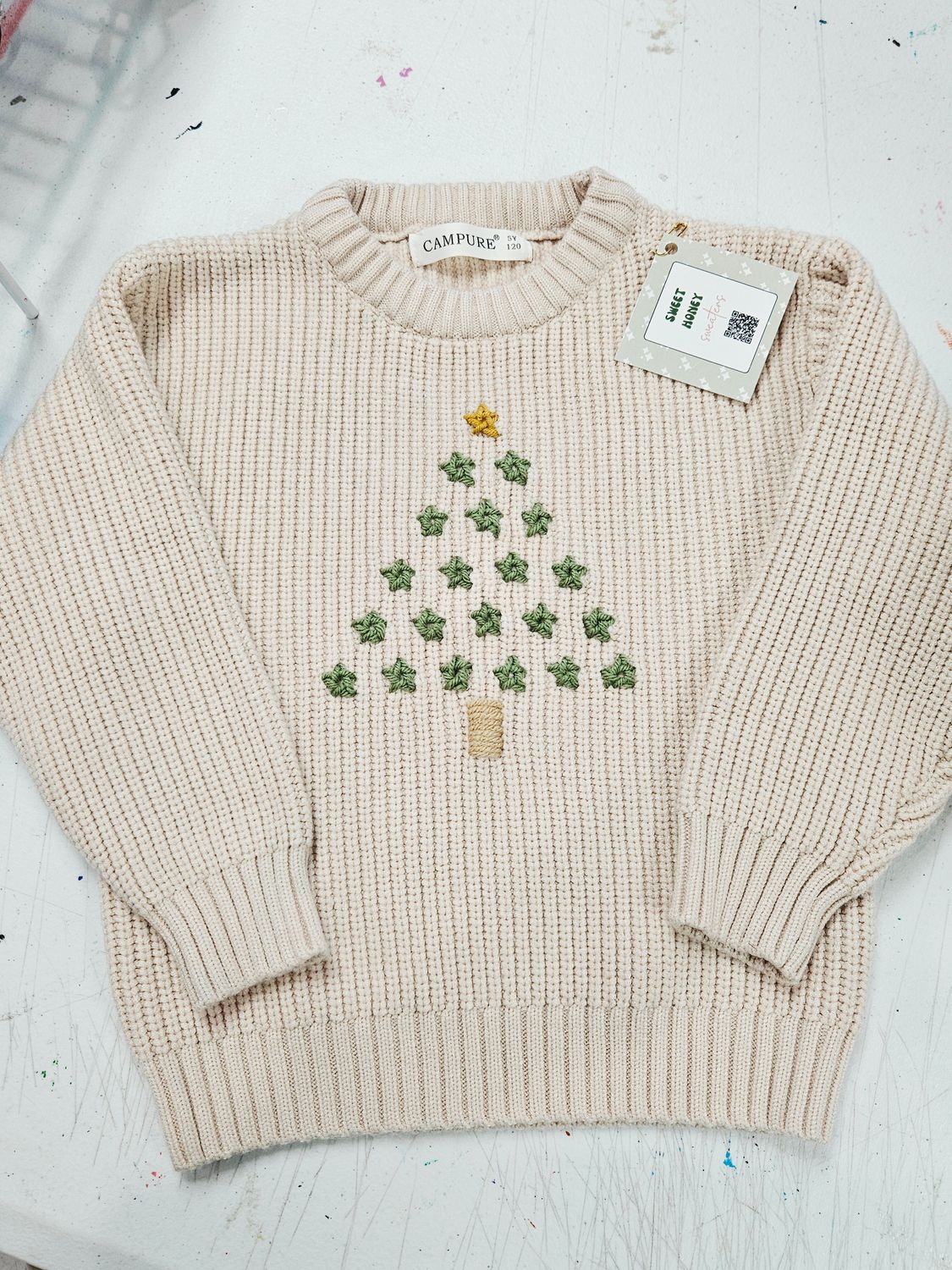 Tan Sweater w/Green Stars Christmas Tree 5Y