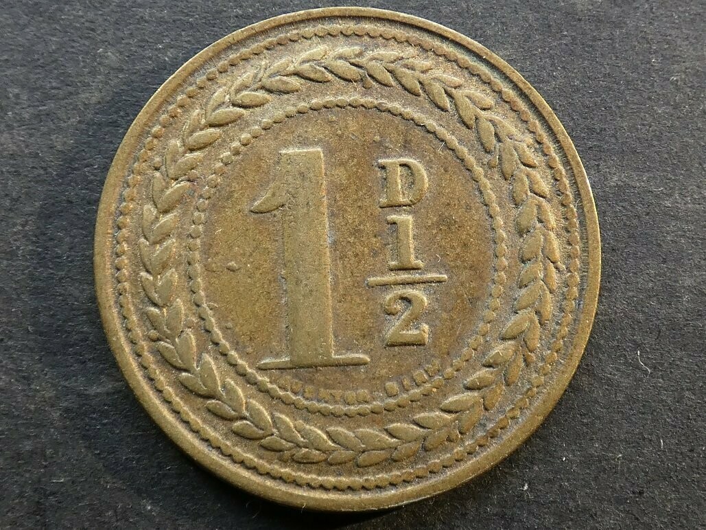 Value-stated check, Cambridgeshire, Wisbech, F.J. Woodrow, 1½ d