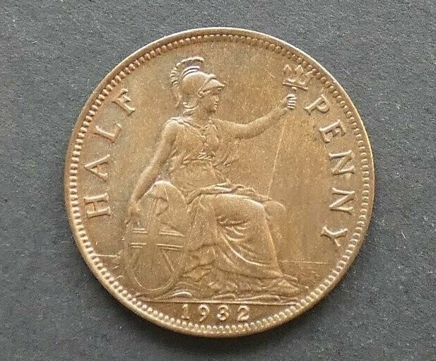 Halfpenny, 1932.
