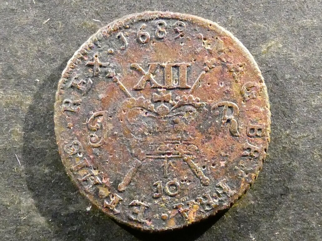 Ireland, Gunmoney Shilling, 10r (December) 1689