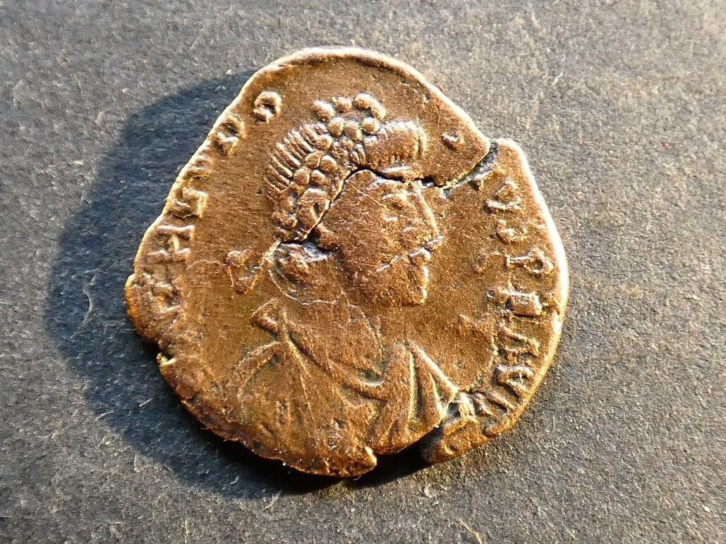 Roman Empire, Theodosius II, Centenionalis
