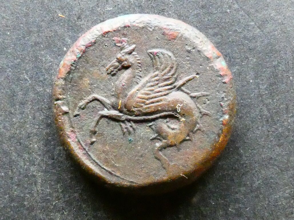 Italy, Sicily, Syracuse, AE Trias, circa 344-336 BCE
