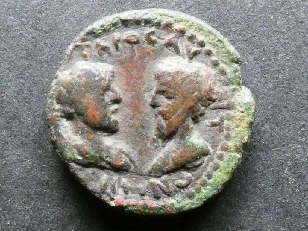 Roman Provincial, the Cyclades, Syros, Marcus Aurelius & Lucius Verus, 161-169 CE, AE18