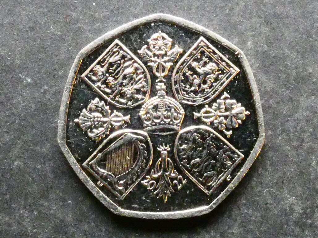 50p, 2022, Charles III, first issue, Elizabeth II memorial.