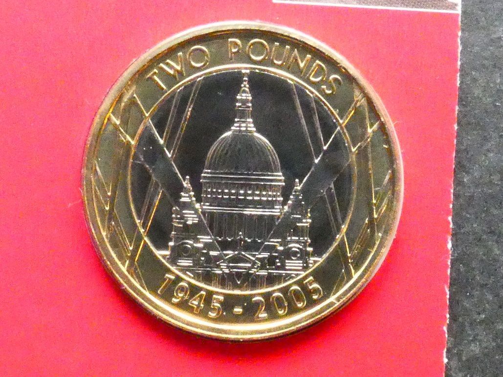 £2, 2005, 60th anniversary end of World War II.