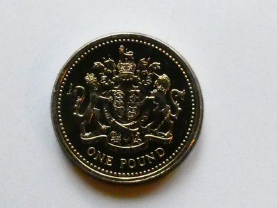 £1, 1998, Royal Arms.