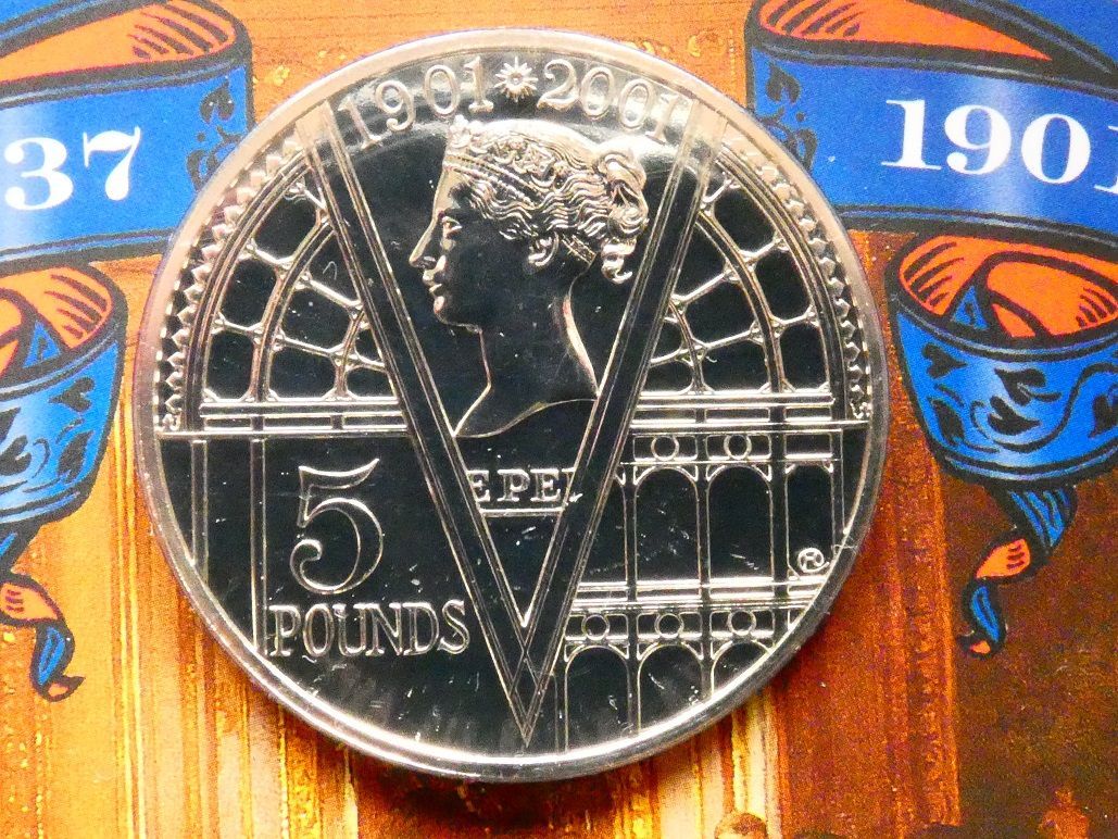 £5, 2001, Queen Victoria.