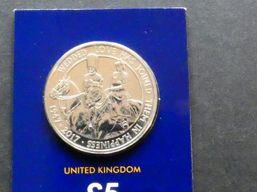 £5, 2017, Elizabeth II & Prince Philip, 70th wedding anniversary.