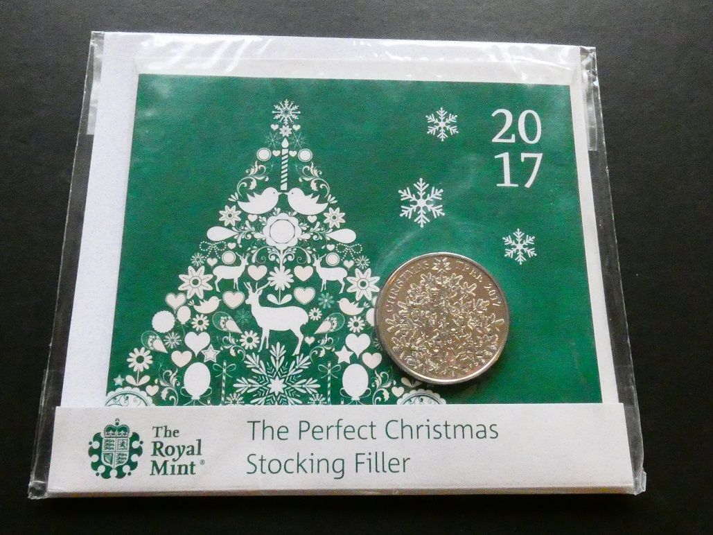 £5, 2017, Christmas.