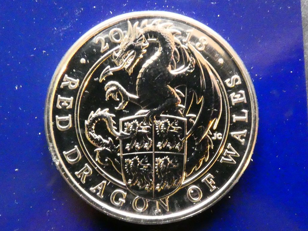 £5, Queen's Beasts, 2018 - The Red Dragon of Wales.