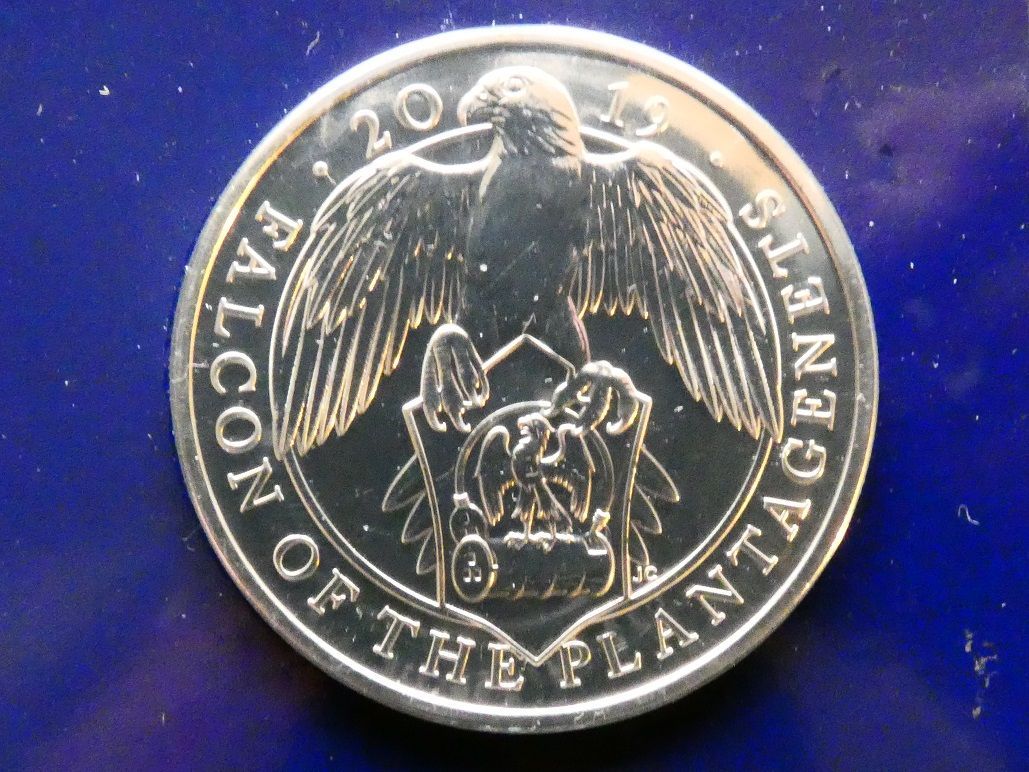 £5, Queen's Beasts, 2019 - The Falcon of the Plantagenets.