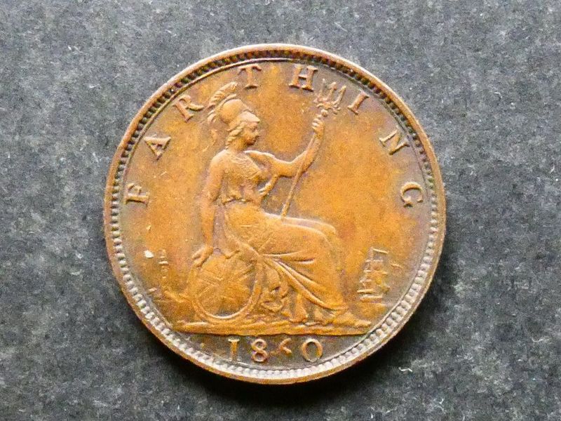 Farthing, 1860, toothed border.