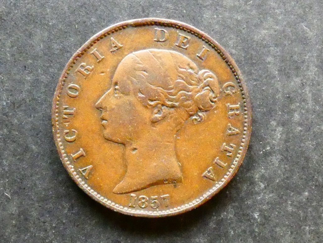 Halfpenny, 1857.